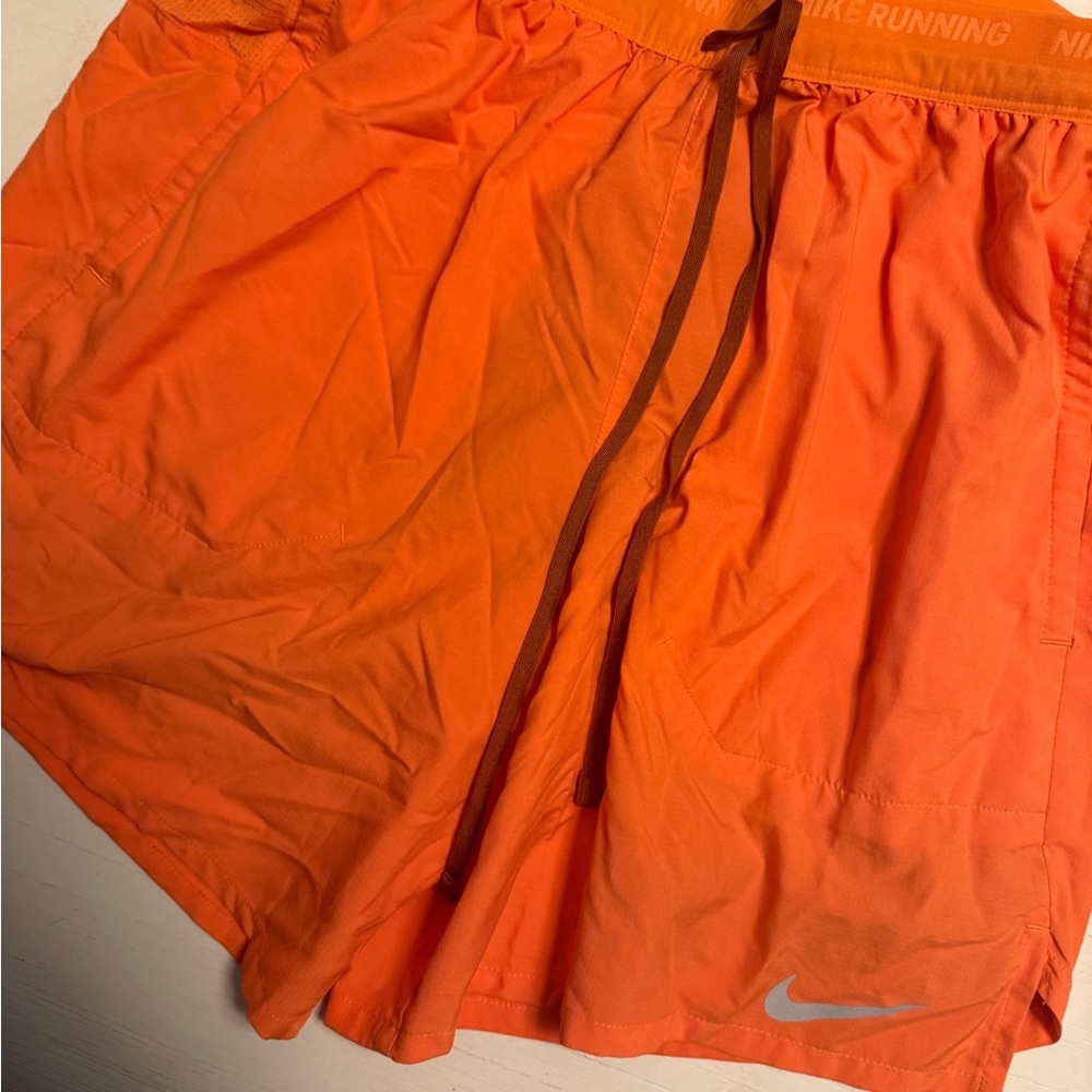 Nike Dri-FIT Burnt Orange Athletic running Shorts medium NWOT